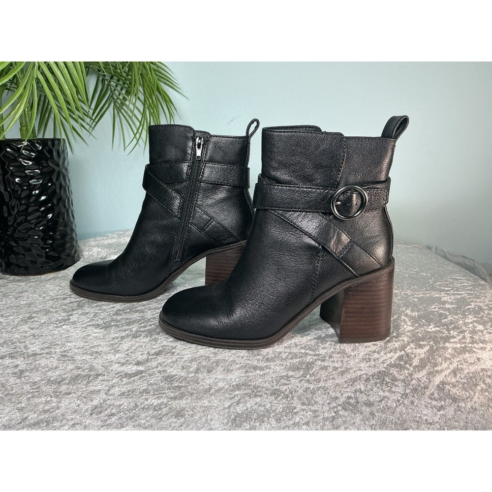 Crown Vintage Black Leather Ankle Boots Size 9 Block Heel Silver Buckle EUC
